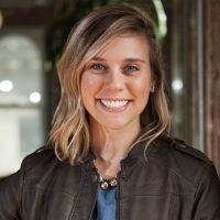 Kelly Helfrich Headshot